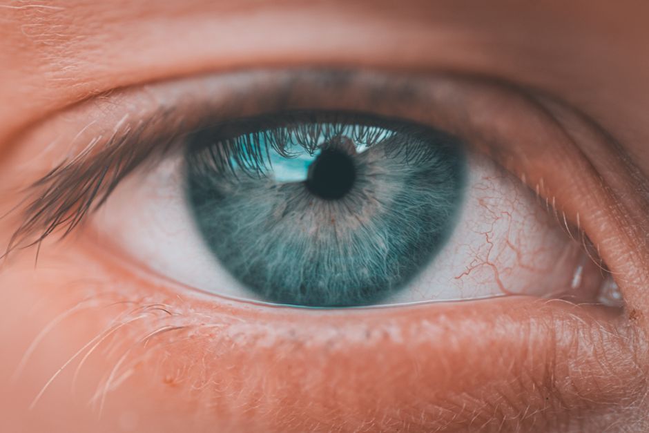 Relieving Dry Eye Syndrome with Omega Rich Foods bottle